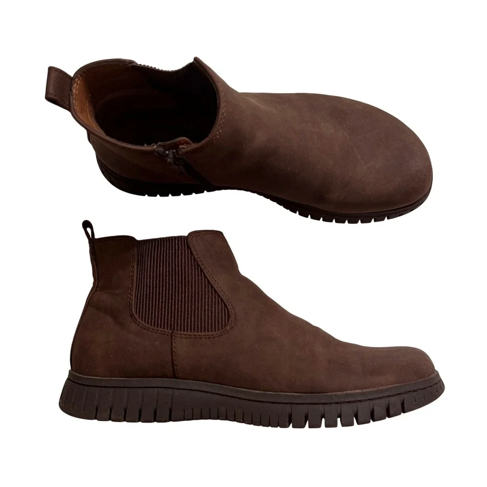 EuroSoft Sofft Ankle Boots 8.5M Brown Faux Leather Side Zip Chelsea Lug Sole